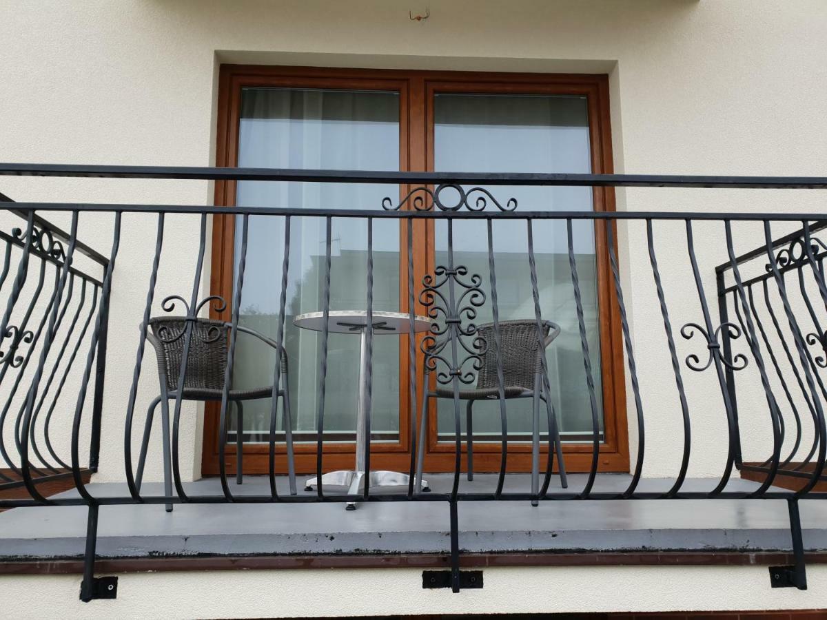 Apartmán Dom Jastrzebia Z Basenem I Jacuzzi Jastrzębia Góra Exteriér fotografie