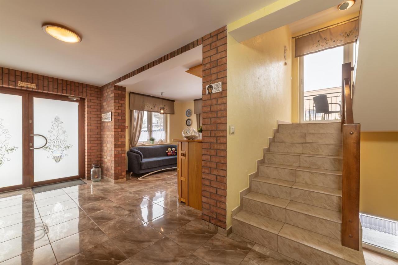 Apartmán Dom Jastrzebia Z Basenem I Jacuzzi Jastrzębia Góra Exteriér fotografie